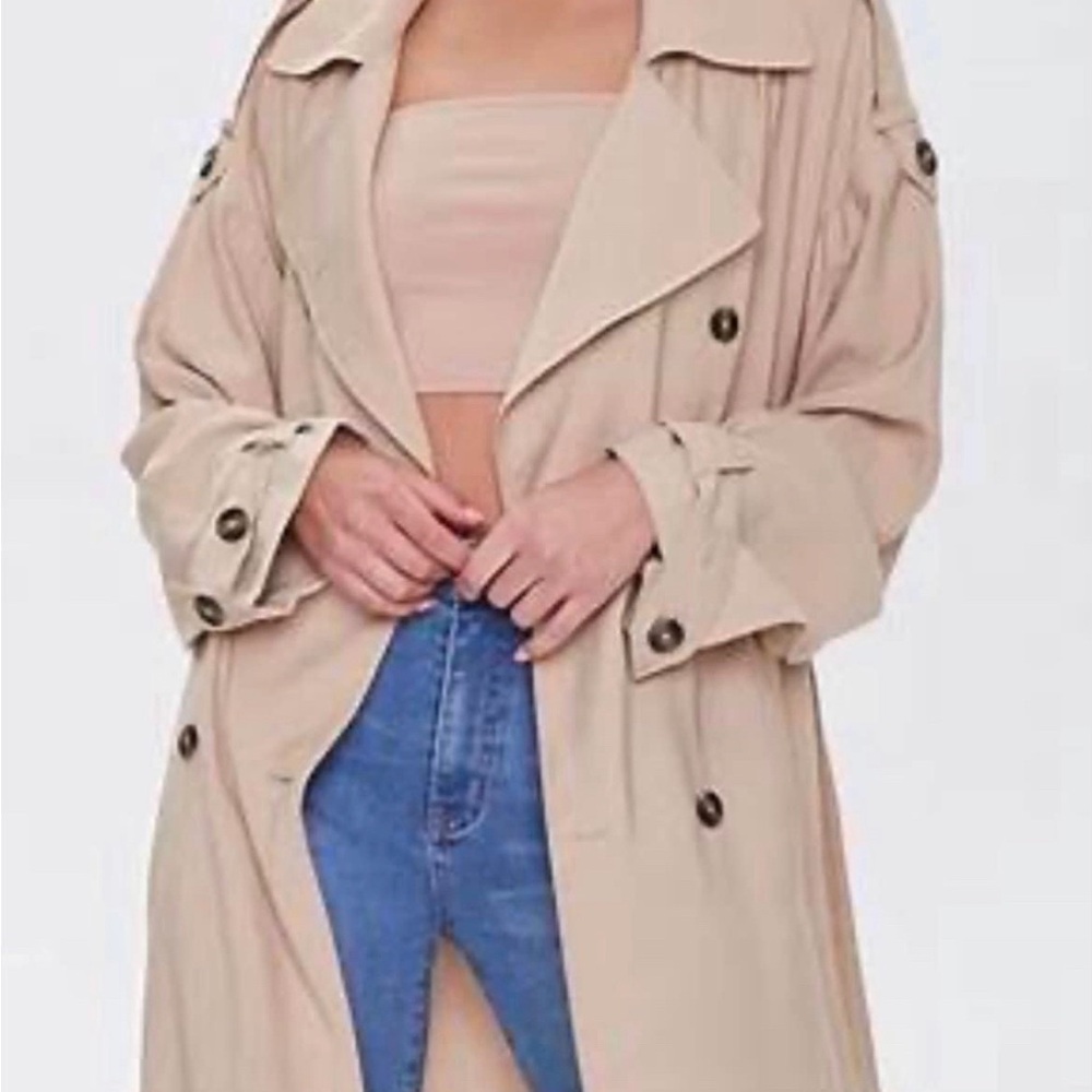 F21 trench coat. Size small. New with tag.